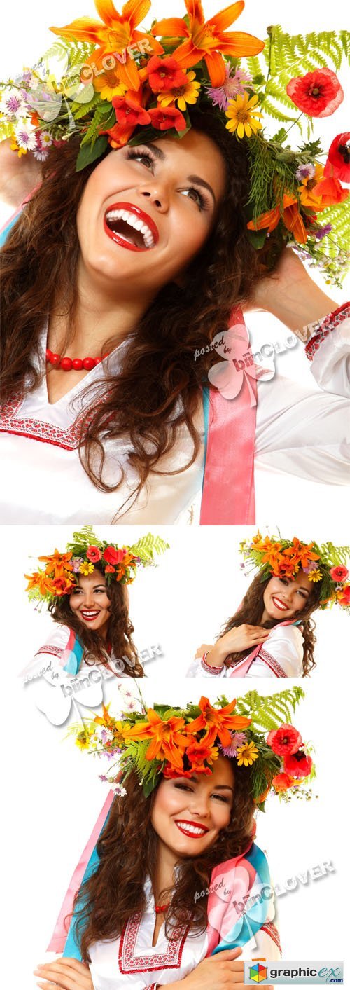 Girl in the national Ukrainian costume 0370